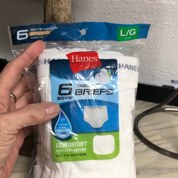 NWT Hanes 6 pair boys tag less briefs size lg 14-16 - Picture 1 of 6